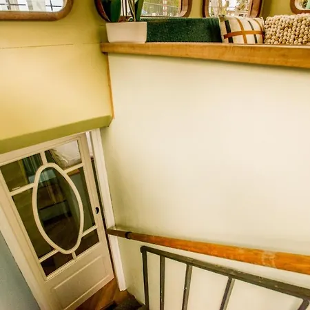 Acomodação com café da manhã  Houseboat Avontuur