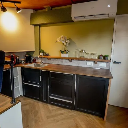 Houseboat Avontuur Acomodação com café da manhã  Amesterdão