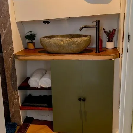 Houseboat Avontuur 4* Amsterdam