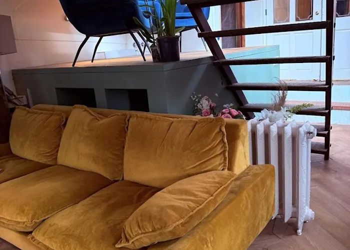 Frühstückspension Houseboat Avontuur 4*