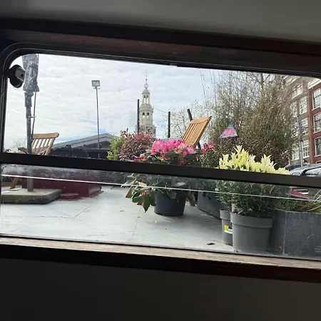 Houseboat Avontuur Panzió 4*