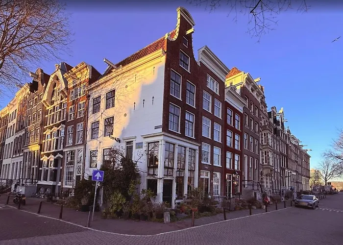 Bed & Breakfast Houseboat Avontuur Amsterdam